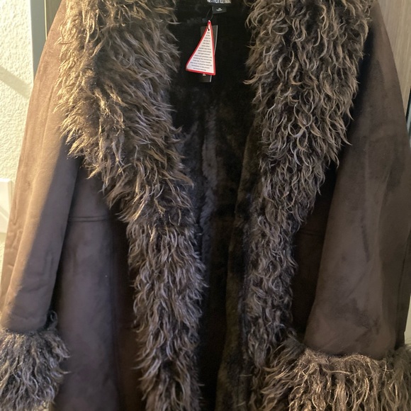 SOLD!!!!!!!! - Picture 6 of 8